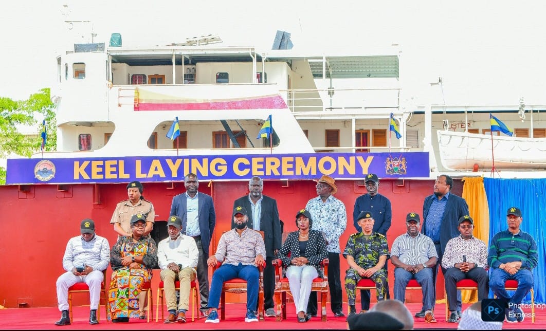 Dr. Mikah O. Nyaberi, PhD, CEO KFIC, Soipan Tuya, Cabinet Secretary for Defence, and Hon. Hassan Ali Joho, Cabinet Secretary for Mining, Blue Economy and Maritime Affairs alongside other dignitaries during Keel laying Ceremony in Kisumu